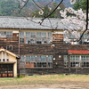 遠き海の向こうに・・・-旧堅海小学校-