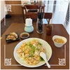 🚩外食日記(1628)    宮崎ランチ 🆕 「千ト康らく（せんとこうらく）」より、【鮭海老のガーリックレタス炒飯🦐🥬】【焼き餃子🥟】‼️🌐児湯郡新富町🌐