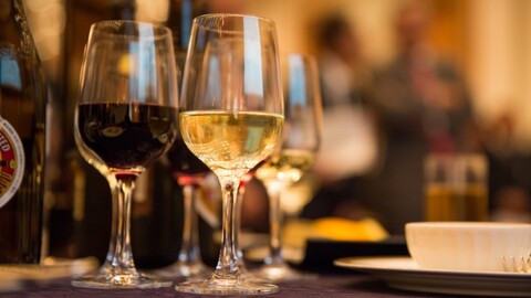 WSETワインレベル1／2／3／4の資格概要｜試験方法・日程・受験資格・合格率などを紹介