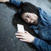 「I can't get over you」ってなんて意味？恋バナに使える英語フレーズ