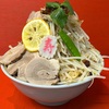 【 自作ヤサイ盛系ラーメン 】 新年1発目は基本の手打ちで爆盛始動。