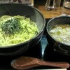 濃厚スープともモチモチ麺が自慢の本格つけ麺！！