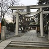 月に一度、決まった神社へお参りに行くのです