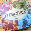 エレメンティカ（Elementica）【ボードゲーム】｜あぁ、君たちよ、魔法工学を極めたエンジニアたれ。魔法プラントの運用を極めるスペシャリストへの道がここにはあるっ！ΦωΦ)ﾌﾌｯ､ﾌﾌﾌ…