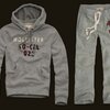 Hollister（ホリスター）メンズ新作スウェット上下セットがセール！