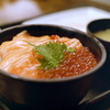 雪の余市でいとこ丼とウイスキー。