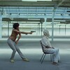 【これがアメリカ】銃で人を撃ち殺し「This Is America」と言いながらダンスするミュージックビデオがサイコパスすぎて唖然