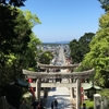 宮地嶽神社（福岡県福津市）～夕陽と800ｍの参道が一直線になる光の道