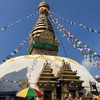 ネパール、カトマンズの世界遺産スワヤンブナートは別名モンキーテンプル
