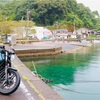 酒場でダバダ
