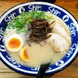 博多らーめん Shin Shin 天神本店