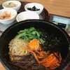 キムチ食べ放題の韓国料理店
