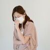 マスク頭痛の症状！熱中症の症状、遮断性の高いマスクが危険。マスクによる片頭痛の原因