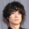 菅田将暉“月9初主演”本気の巨大アフロヘア公開に「何か違う」と不安の声