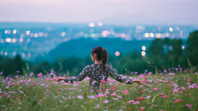 風景に溶けこむポートレート - 環境を生かしたイメージの作り方