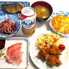 冷蔵庫に作り置きしてあった料理を並べて食べました‥
