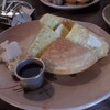 cafe CONVERSIONさんでホットケーキを食べてきた