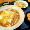 豆腐の野菜あんかけと油揚げの煮物山葵添え