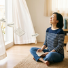 「つい執着してしまう」を卒業する5つのステップ。人・物・過去・完璧主義を手放して心を軽くする方法