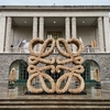 LOEWE<CRAFTED WORLD>