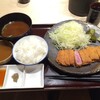 んで、昼飯は前々からチェックしてた