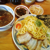 『拉麺屋神楽』さんでつけ麺300g、こちらのお店では、つけ麺は季節ものということで、今年は始まったばかりとのことでした・・・