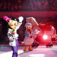 ディズニーオンアイス 全身仮装したらもらえるプレゼントとは 腐ったみかんは俺かお前か