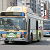横浜市営・ブルーリボンシティ幕車と、神奈中“舞01”