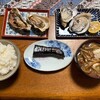 生牡蠣と焼き牡蠣