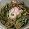 鶏の穴＠池袋　ピリ辛あえめん