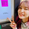 LiSA、ウエストちら見せ＆ミニスカロングブーツで“絶対領域”公開にファン歓喜!!