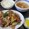 4回目「中華料理峰」、ホイコーロー定食、ちゃんぽん、ソース焼きそば