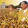 タイ国王プミポン、亡くなる