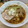【今週のラーメン５６０８】丸幸（東京・武蔵境）ラーメン ＋ もつ煮込み ＋ アサヒスーパードライ ＋ 多満自慢 熱燗　〜贅沢さを感じさせず懐かしさと馴染みの味わいで満足感誘う！ザ・ノスタルジック中華そば！