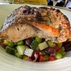 サラダと魚料理