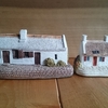 Lilliput Lane 新旧BURNS COTTAGE 1985年 と2004年版