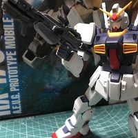 MG 1/100 反地球連邦組織(エゥーゴ)試作型モビルスーツRX-178 ガンダム