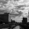 雲が広がっている東京の空