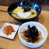 【かおり 田】4月オープンしたトックに特化した韓国料理店は、以前近くにあった焼肉店の新たなスタート(西区南観音)