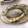 宮島観光　昼からビールを片手に名物の牡蠣と穴子