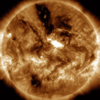 間もなく大規模太陽フレアによる高速コロナガスが地球に到達します