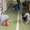 結露（６年　ふき取り作業）　通学団会