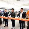 Xiaomi Store イオンモール浦和美園店 オープニングセレモニーで山根博士がテープカット。クリーナーとエアフライヤーを購入