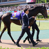 JRA武豊VS藤田菜七子＆俳優・陣内孝則！ 菜七子ナルハヤ逃げを4戦3勝上がり馬のユタカが猛追？【クイーンS（G3）展望】