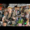 今日の動画。 - Tōth: NPR Music Tiny Desk Concert