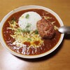 ハンバーグとチーズのカレー