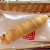 浅草 安心や｜雷門ドッグ！餅の生地にソーセージ
