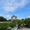 新緑の石川門