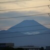 夏の夕方の富士山