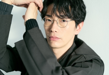 俳優・玉置玲央が語る、下北沢、高円寺などの小劇場文化と劇場のある街の魅力